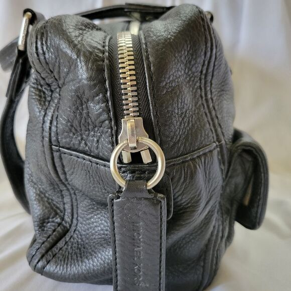 Michael Kors Y2K Black Leather Shoulder Bag Purse - Picture 3 of 8